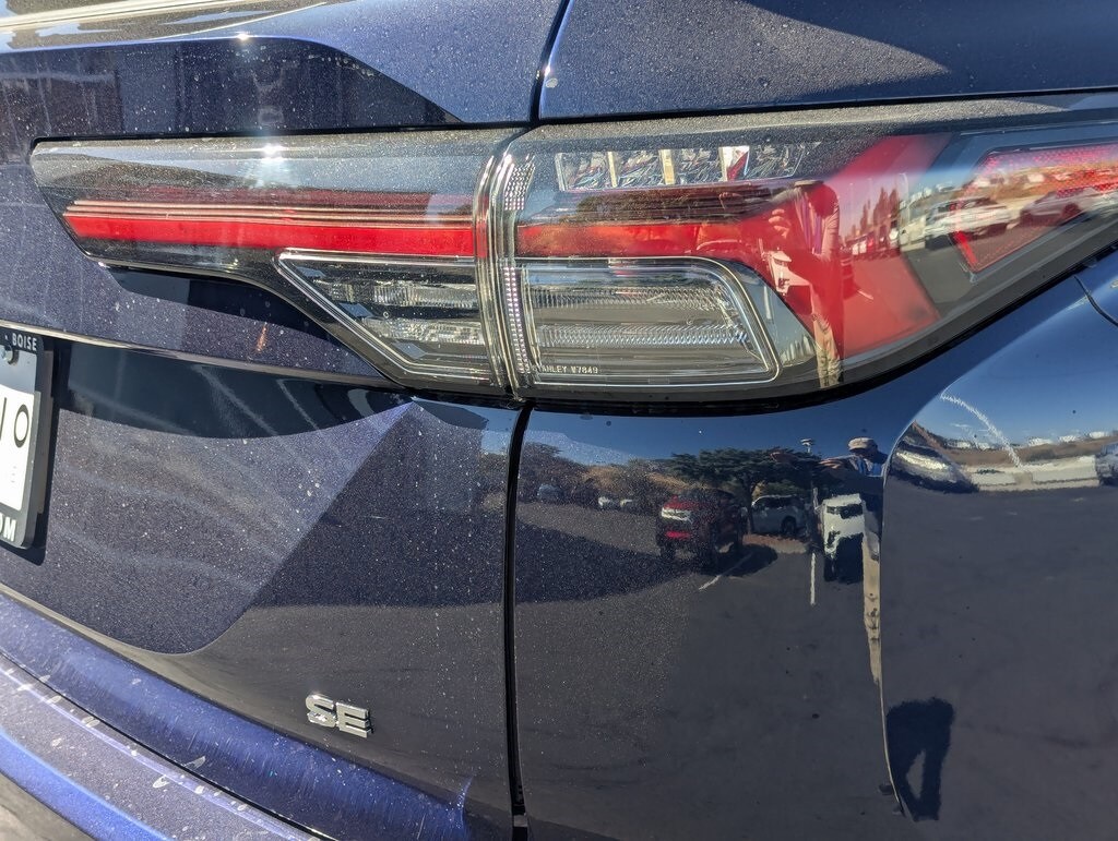 2025 Mitsubishi Outlander SE Ralliart photo 4