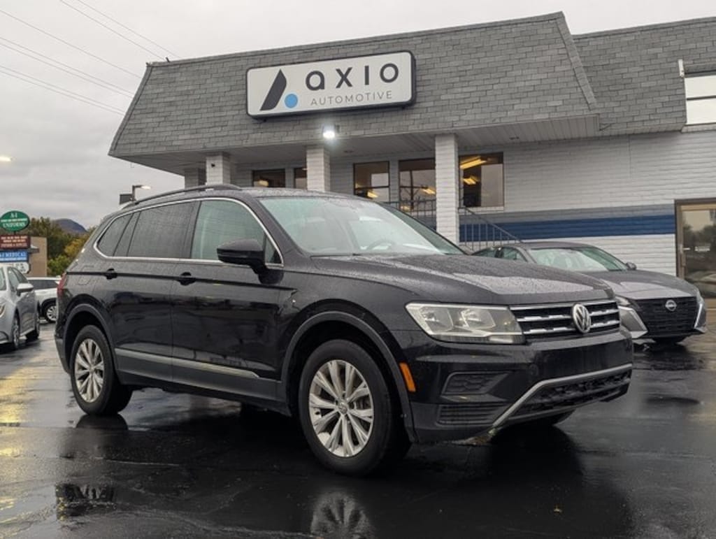 Used 2018 Volkswagen Tiguan 2.0T SE 4MOTION SUV