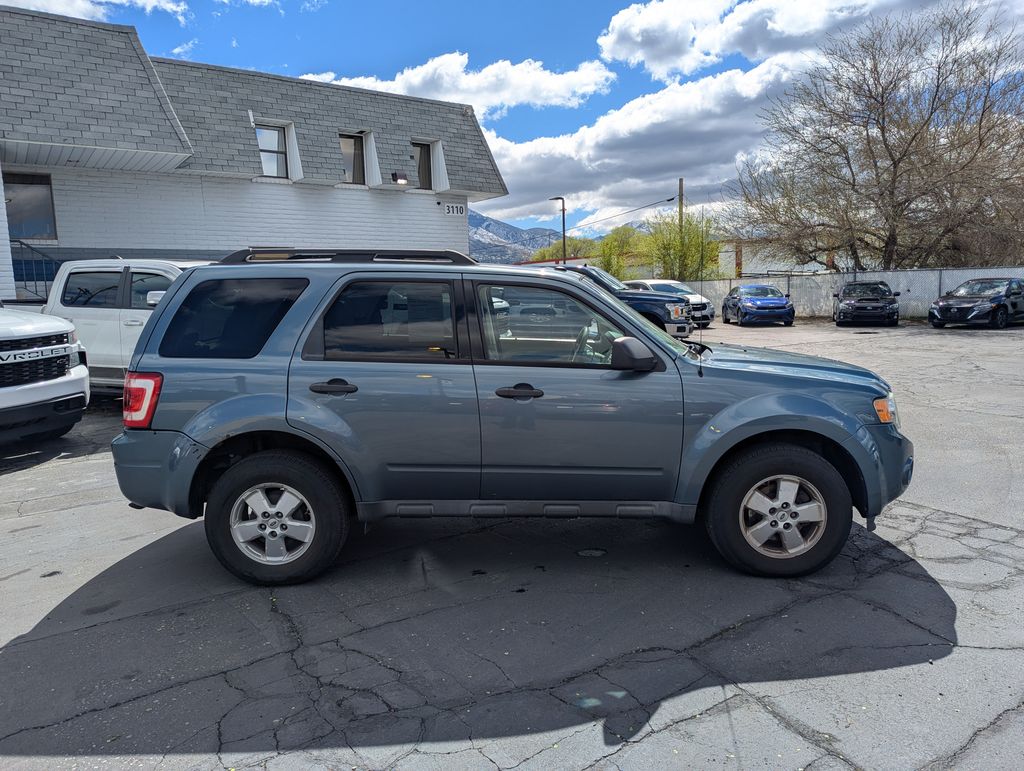 Used 2010 Ford Escape XLT with VIN 1FMCU9DG2AKC31299 for sale in Riverdale, UT