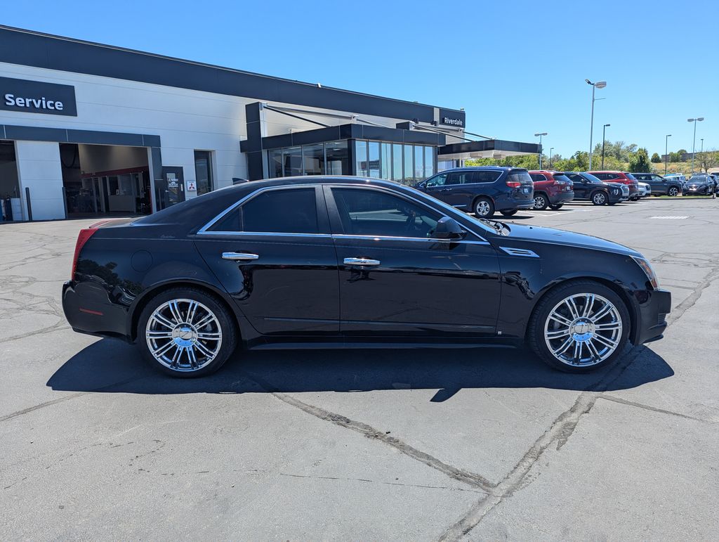 Used 2010 Cadillac CTS Luxury Collection with VIN 1G6DE5EG3A0101690 for sale in Riverdale, UT