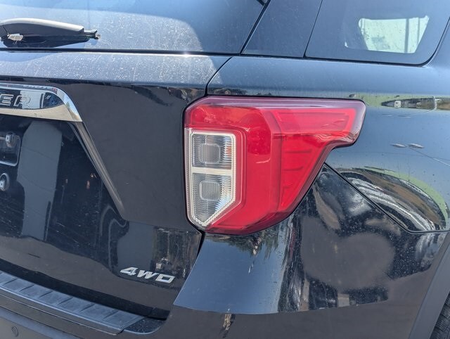 2023 Ford Explorer XLT photo 4