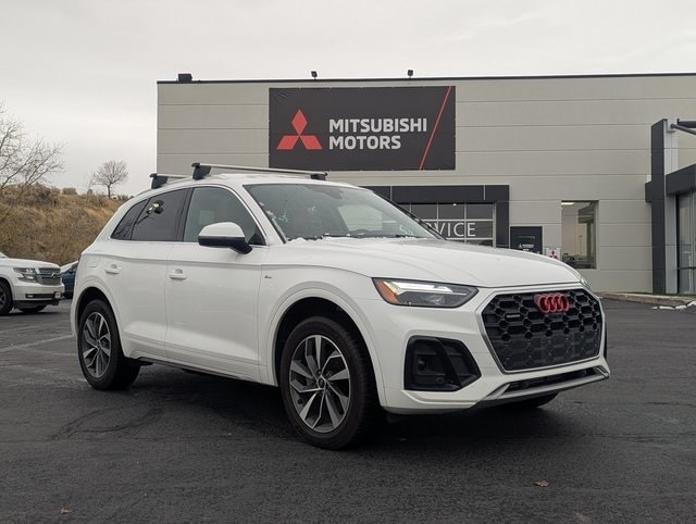 2023 Audi Q5 Premium Plus's photo