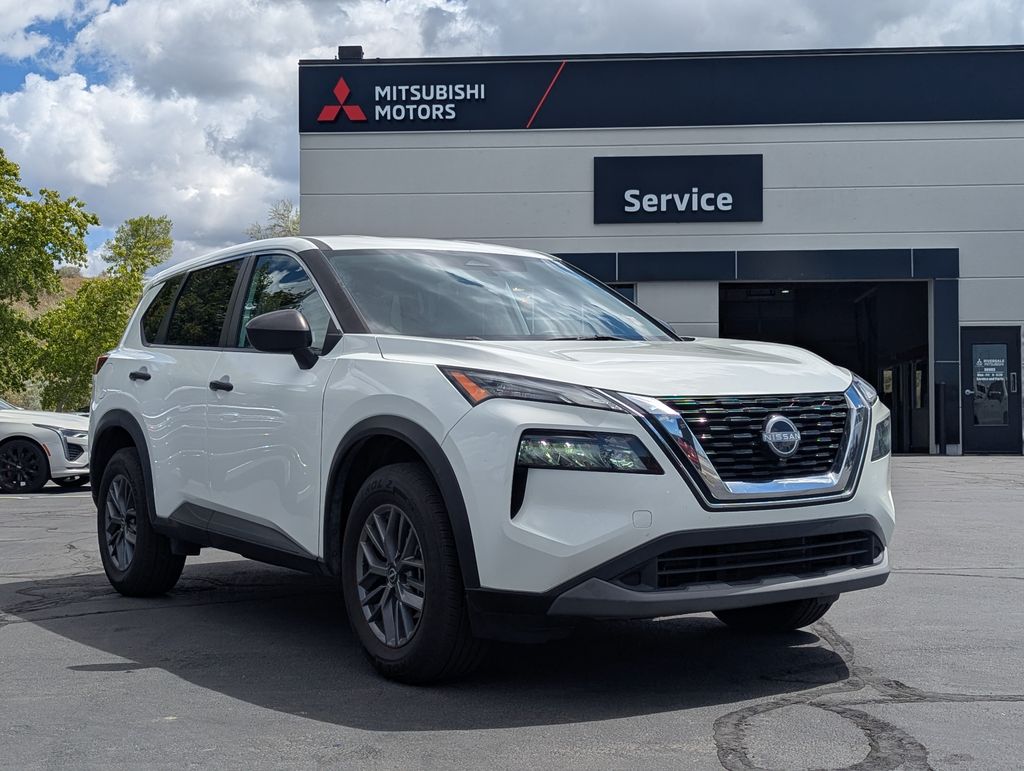2022 Nissan Rogue S AWD's photo