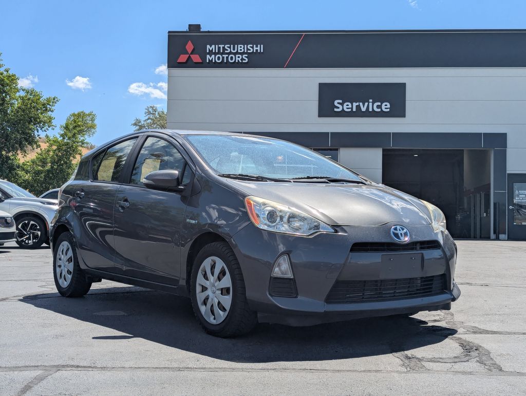 2013 Toyota Prius c One's photo