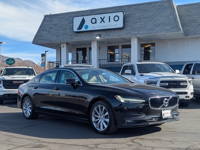 2018 Volvo S90 Momentum