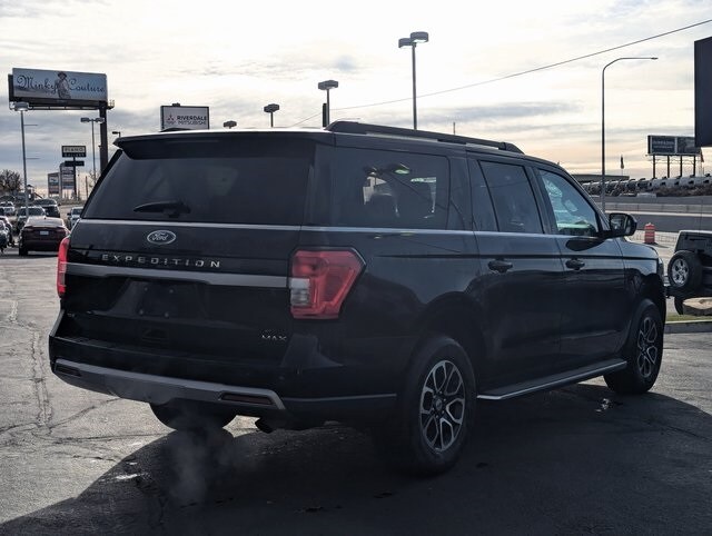 2023 Ford Expedition MAX XLT photo 2