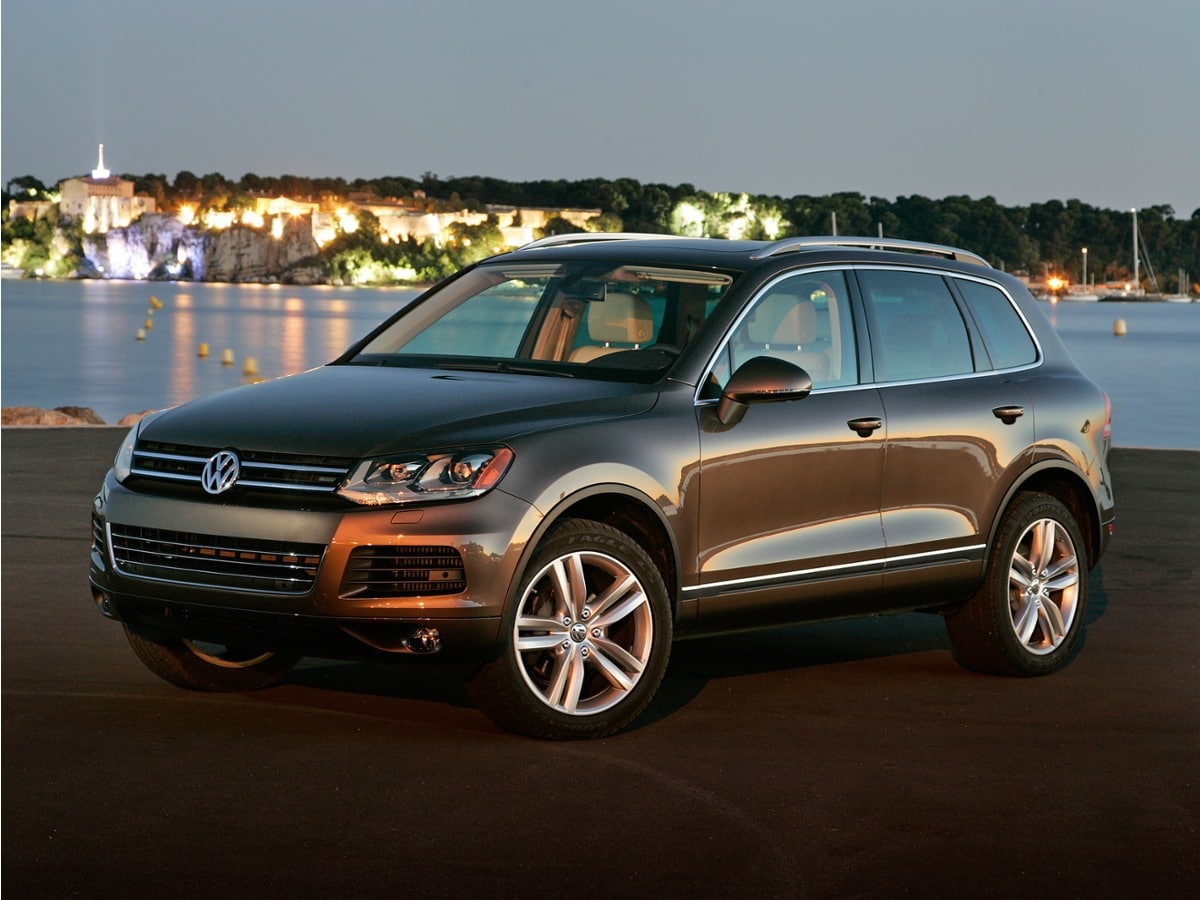 2014 Volkswagen Touareg's photo