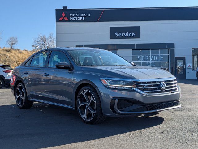 2020 Volkswagen Passat R-Line