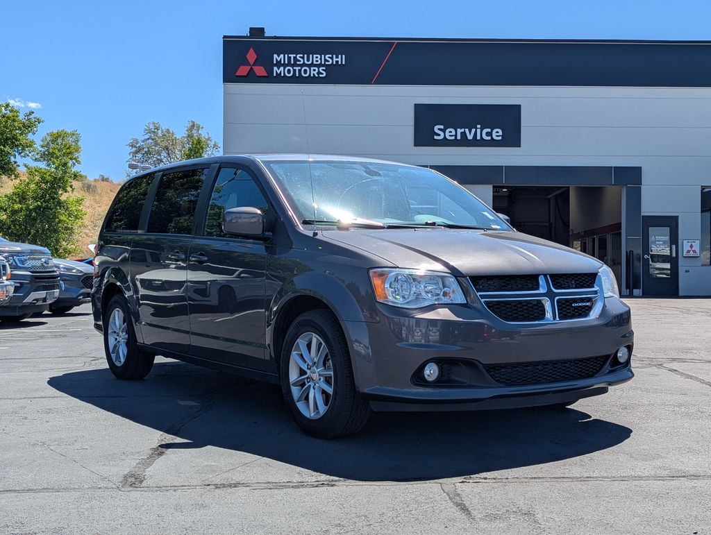 2020 Dodge Grand Caravan SE Plus's photo