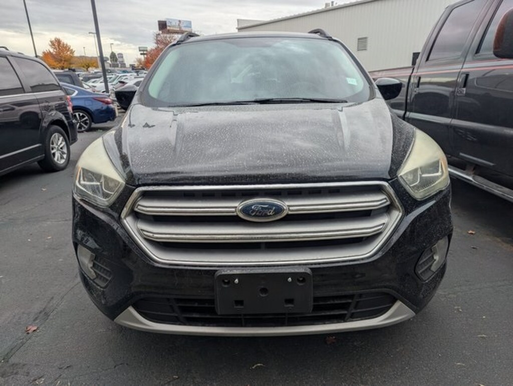 Used 2017 Ford Escape SE SUV