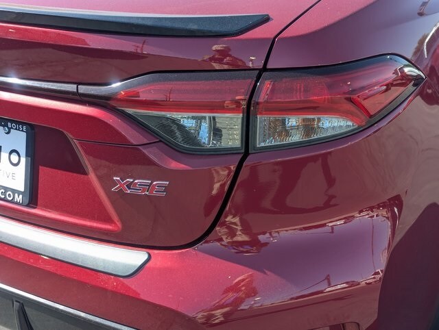 2024 Toyota Corolla XSE photo 3