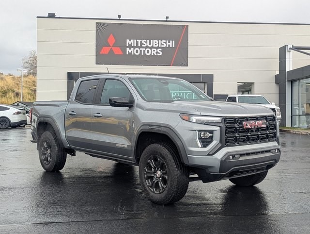 2024 GMC Canyon Elevation's photo