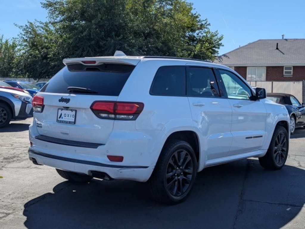Used 2018 Jeep Grand Cherokee Overland 4x4 SUV