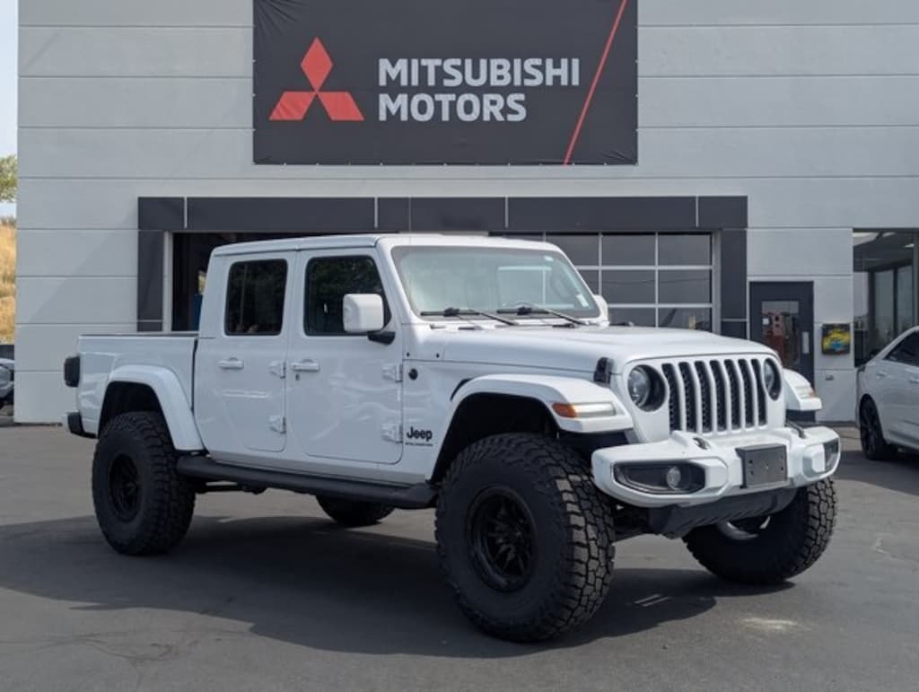 Used 2023 Jeep Gladiator Overland Truck Crew Cab