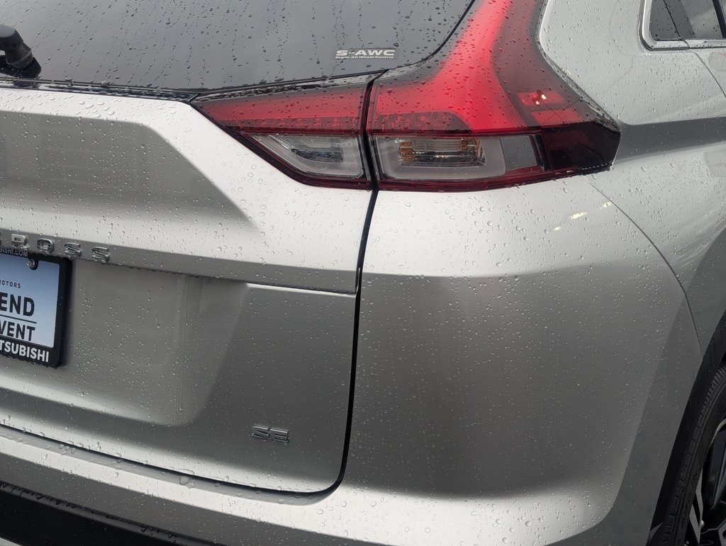 New 2025 Mitsubishi Eclipse Cross SE SUV