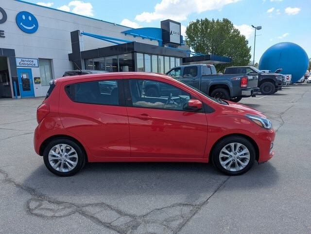 2021 Chevrolet Spark 1LT photo 2
