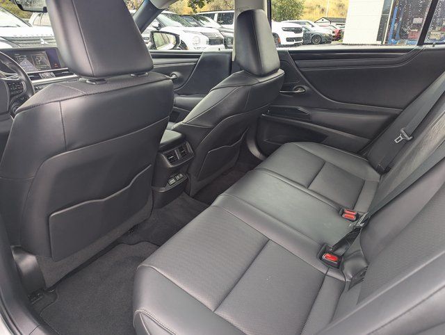 2021 Lexus ES Hybrid 300h - Photo 29