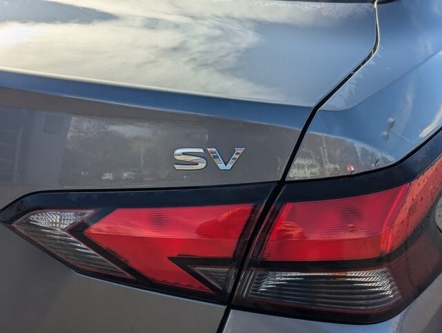 2021 Nissan Versa 1.6 SV photo 4