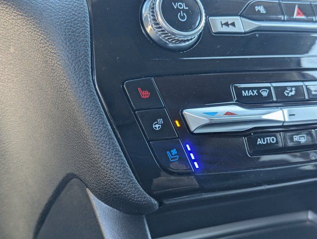2023 Ford Explorer Limited - Photo 16