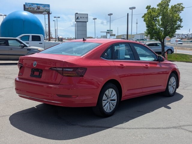 2019 Volkswagen Jetta 1.4T S photo 2