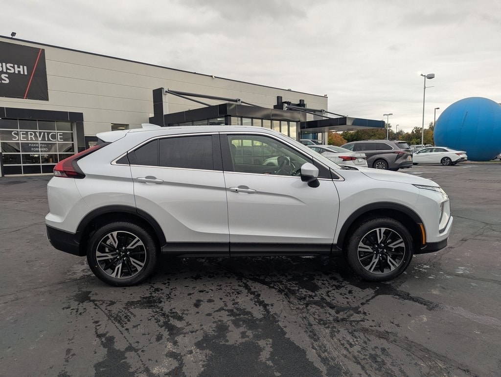 New 2025 Mitsubishi Eclipse Cross SE SUV