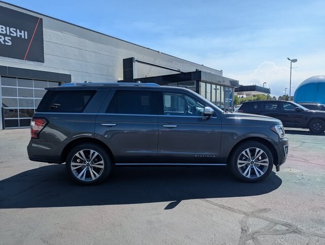 2020 Ford Expedition Platinum photo 2