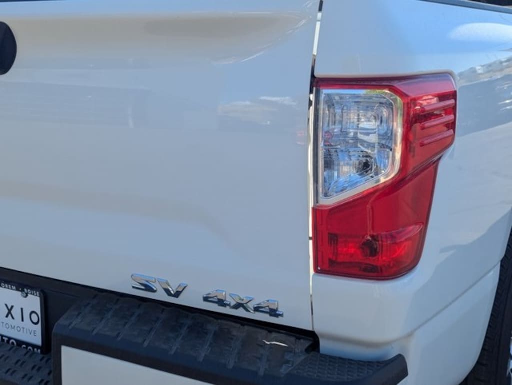 Used 2024 Nissan Titan SV Truck Crew Cab