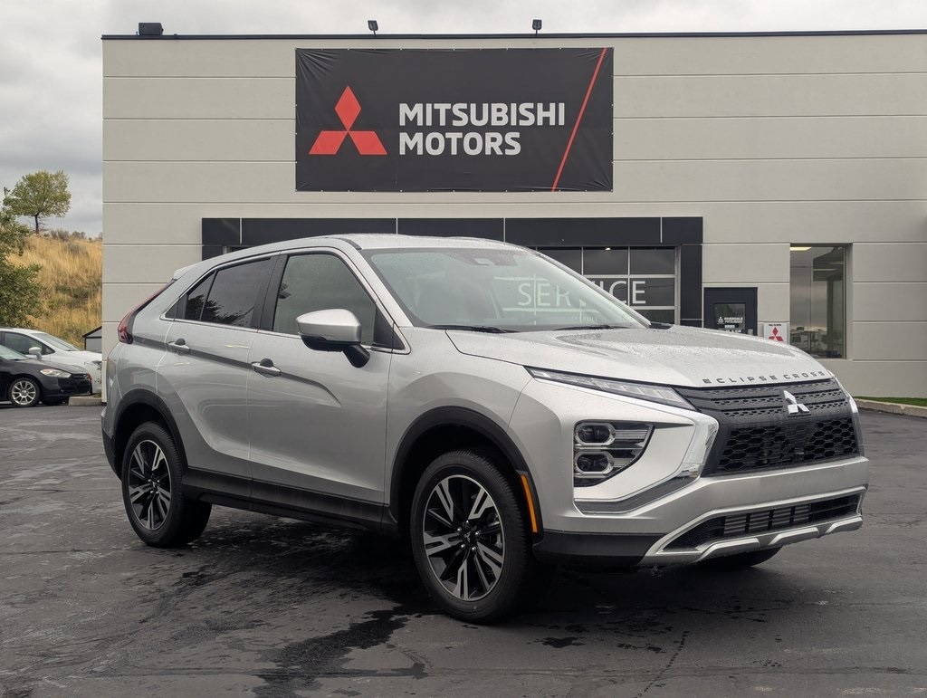 New 2025 Mitsubishi Eclipse Cross SE SUV