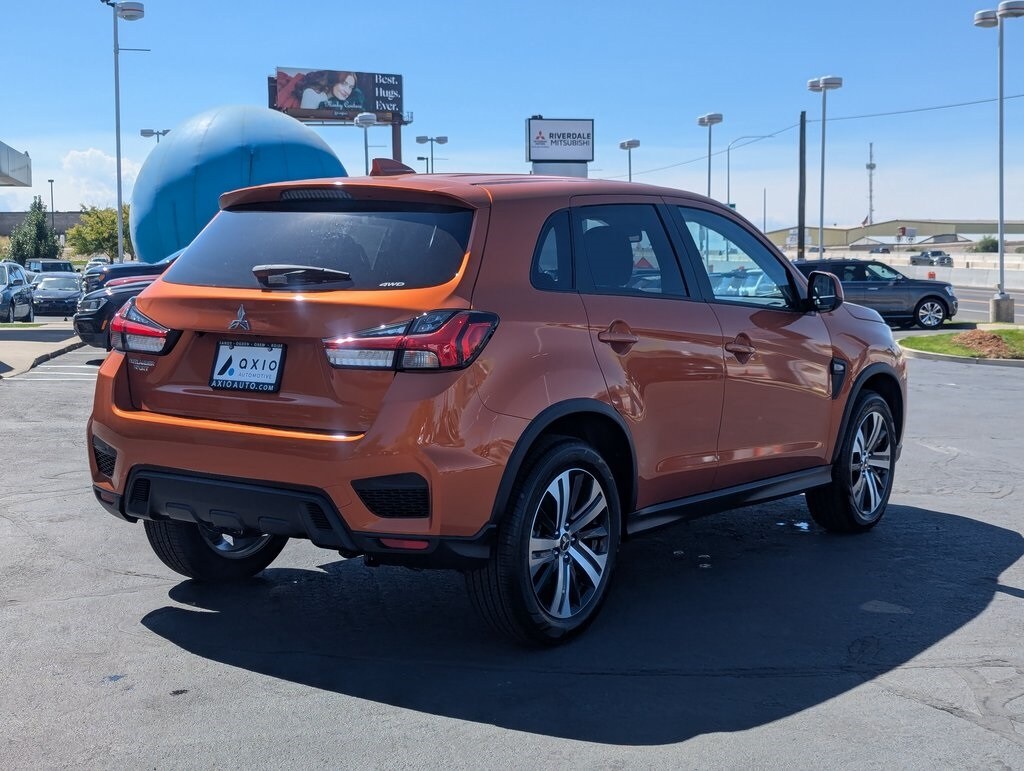 2025 Mitsubishi Outlander Sport ES SE LE photo 3