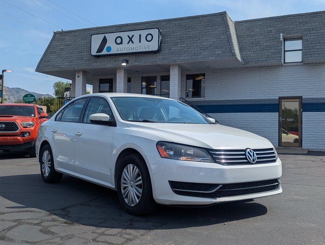 2014 Volkswagen Passat S