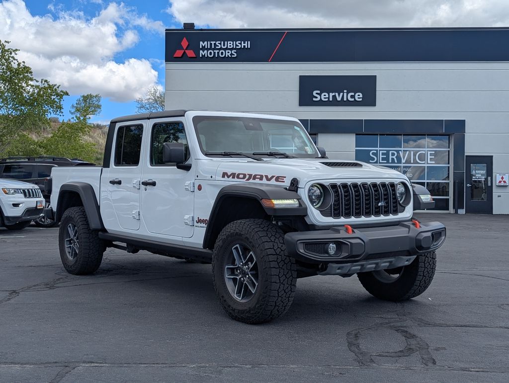 2024 Jeep Gladiator Mojave's photo
