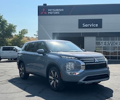2026 Mitsubishi Outlander Plug-In Hybrid SE SUV