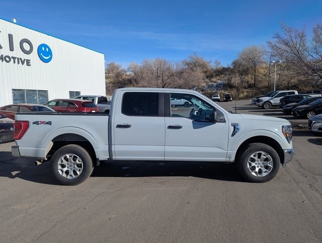 2023 Ford F-150 XLT photo 2