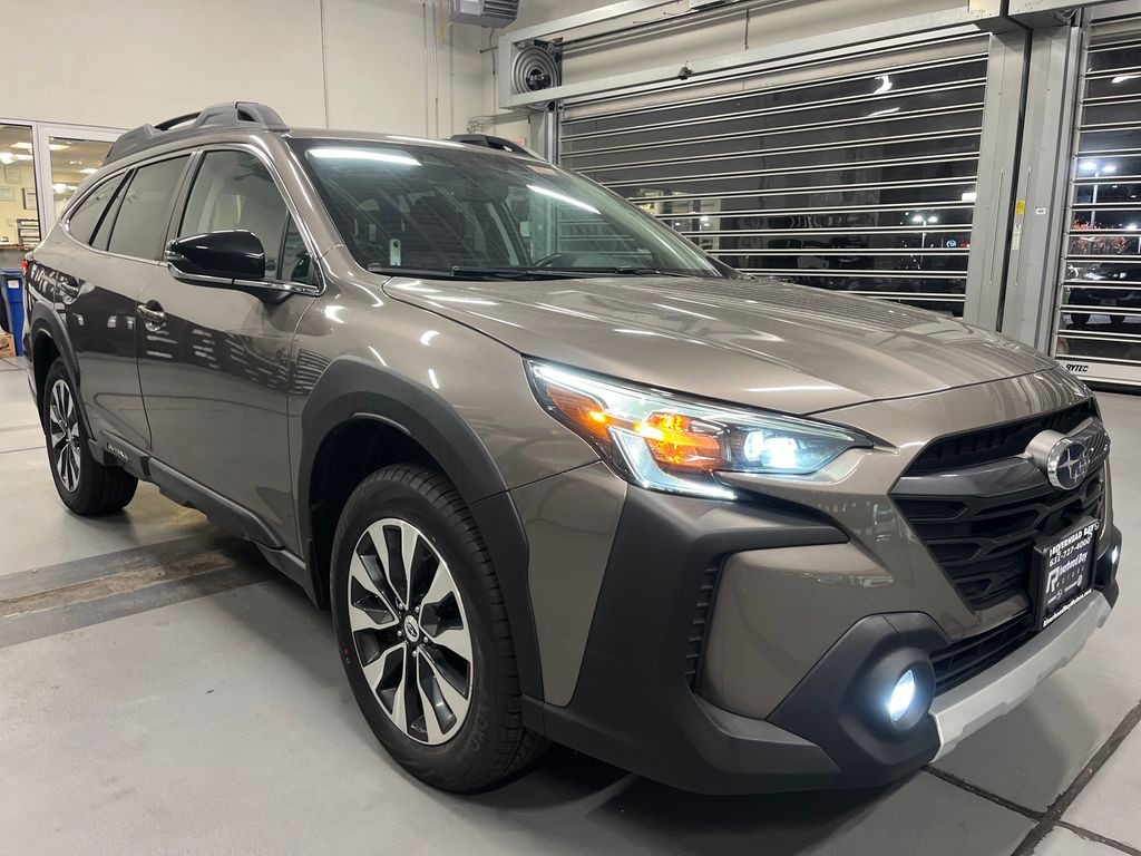 Used 2023 Subaru Outback Limited SUV
