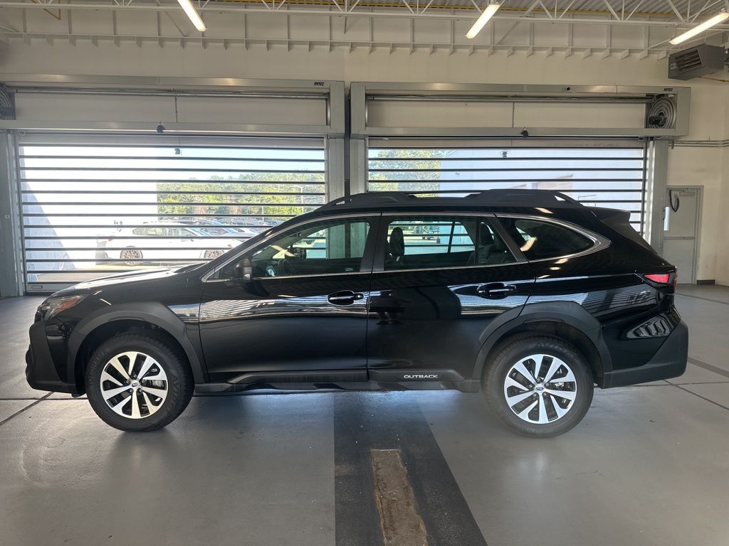 2024 Subaru Outback 2.5i photo 2