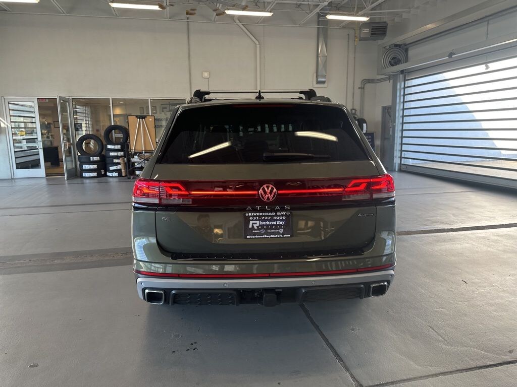 Certified 2024 Volkswagen Atlas 2.0T Peak Edition SE w/Technology SUV