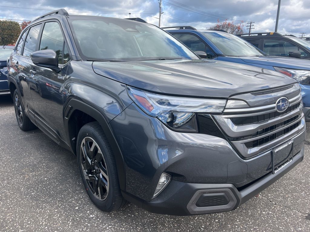 2025 Subaru Forester Limited's photo