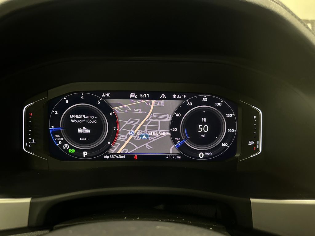 2022 Volkswagen Atlas SEL photo 4