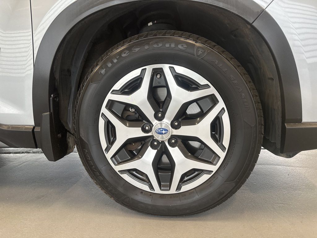 Used 2019 Subaru Forester Premium with VIN JF2SKAGC3KH495034 for sale in Riverhead, NY