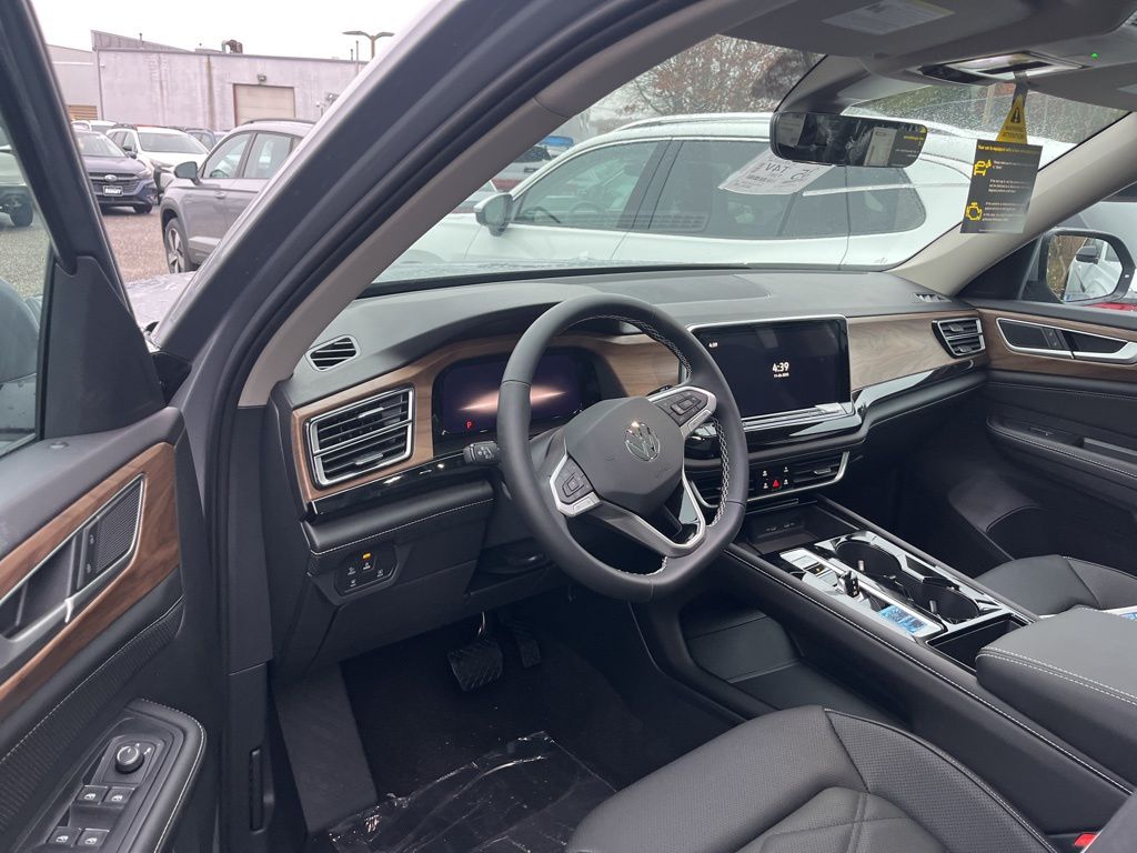 2026 Volkswagen Atlas SE Technology photo 4