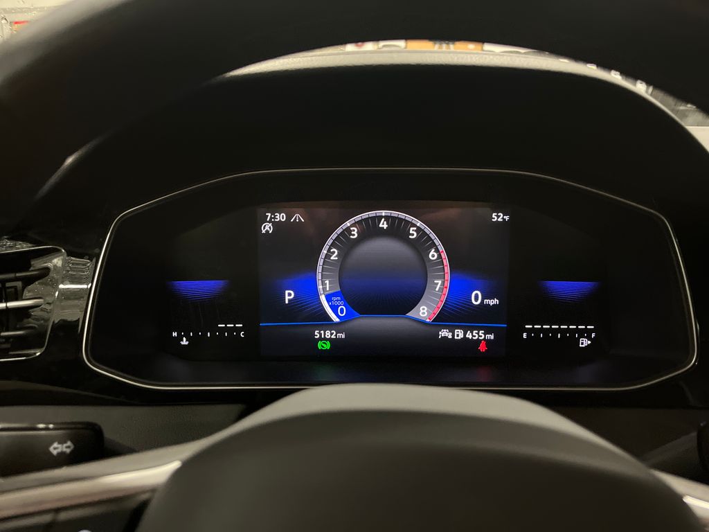 2025 Volkswagen Jetta 1.5T Sport photo 3