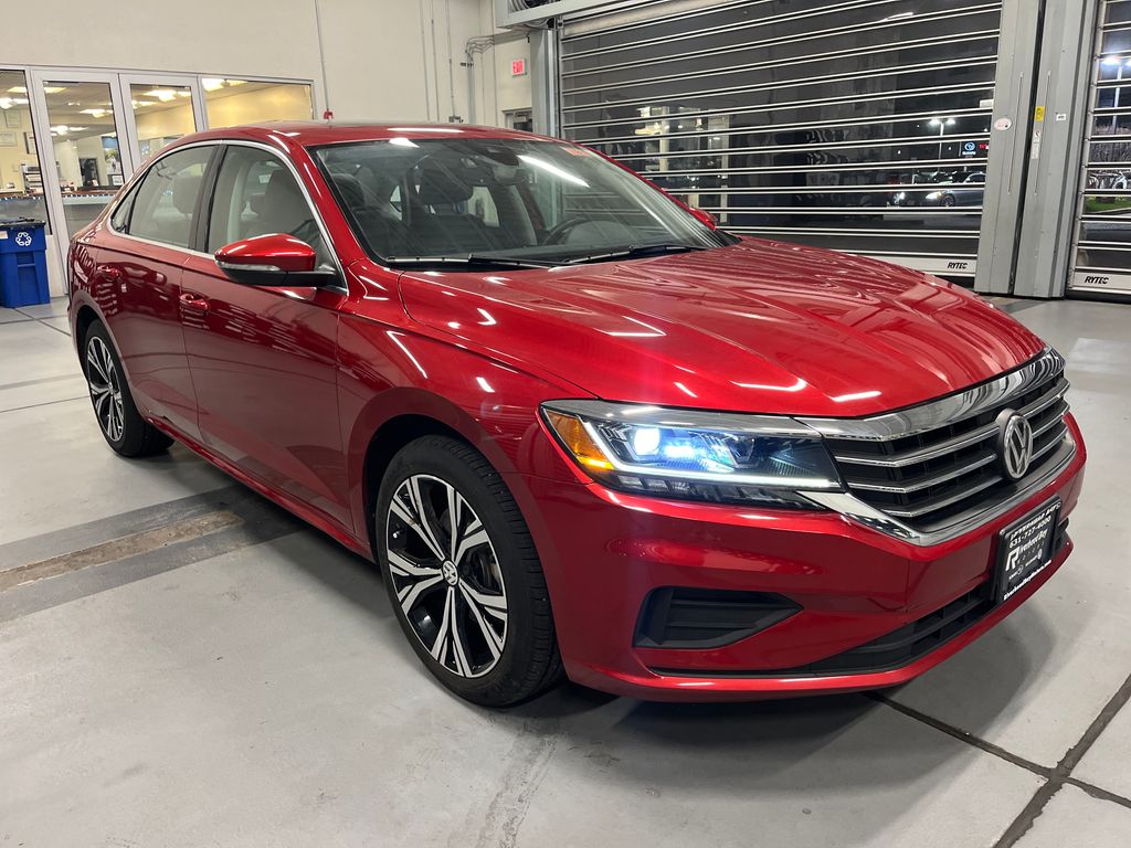 2022 Volkswagen Passat SE's photo