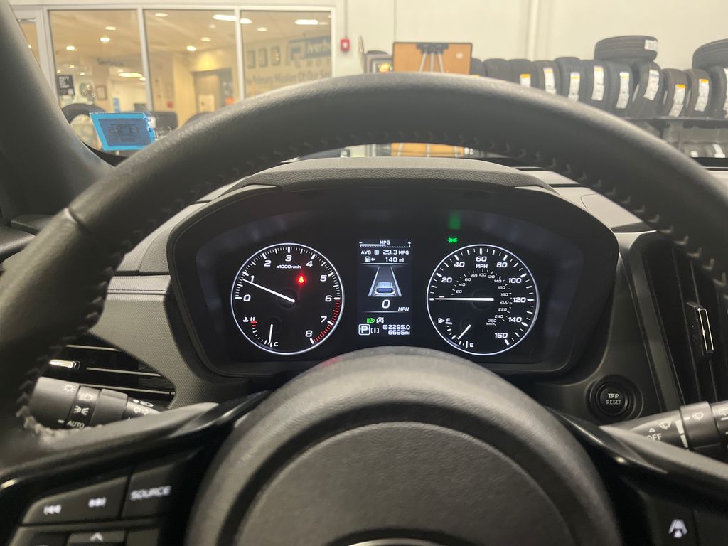 2025 Subaru Forester Premium photo 3