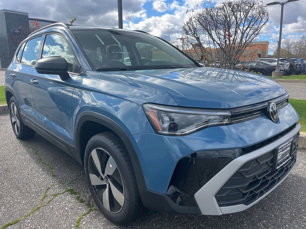 2025 Volkswagen Taos S