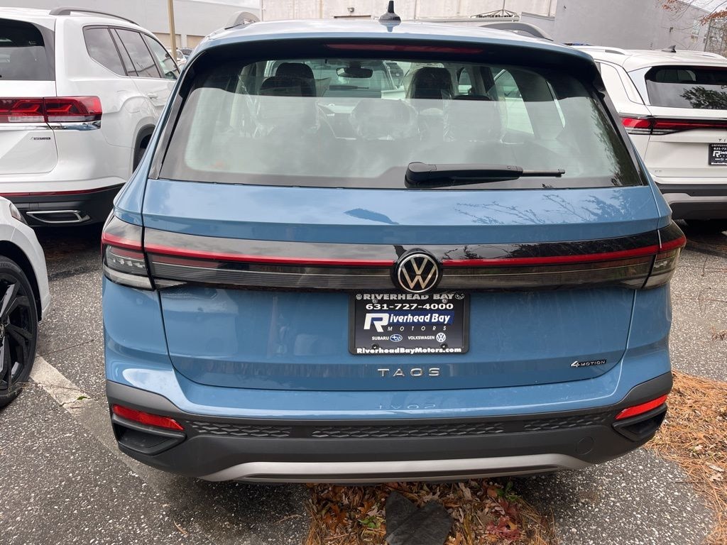 New 2025 Volkswagen Taos 1.5T S SUV