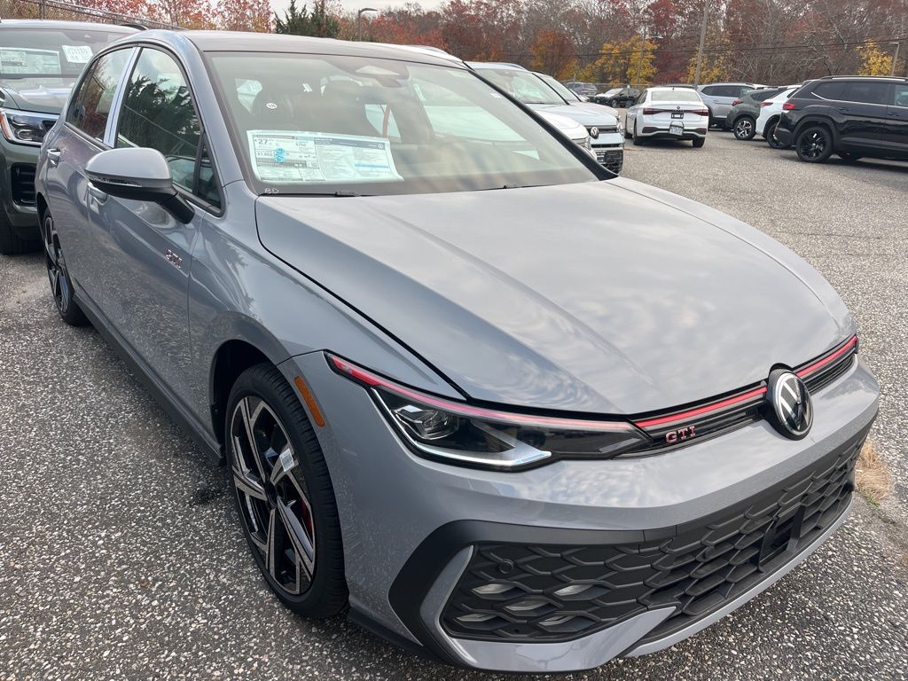 2026 Volkswagen Golf GTI SE's photo