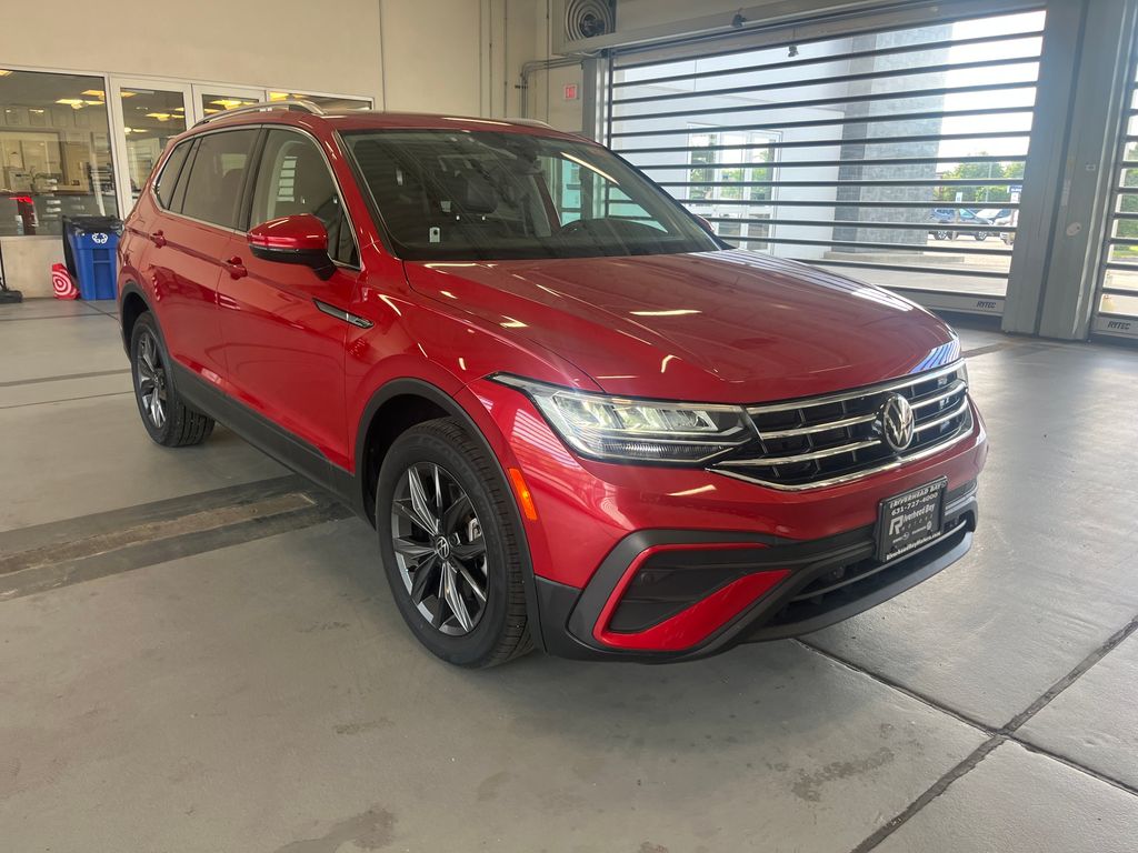 2022 Volkswagen Tiguan 2.0T SE 4Motion's photo