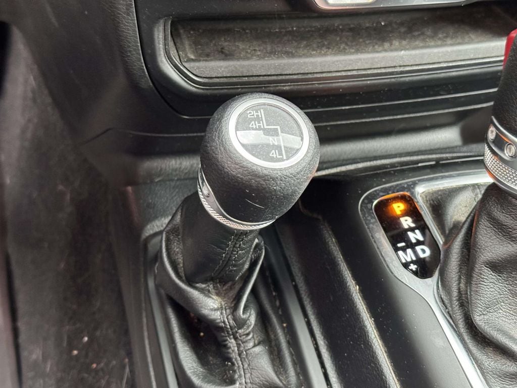 2021 Jeep Gladiator Sport S - Photo 27