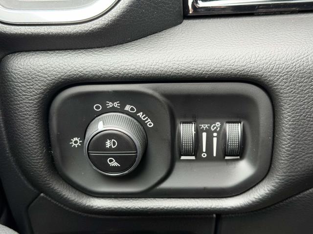 2026 RAM 1500 Laramie - Photo 19