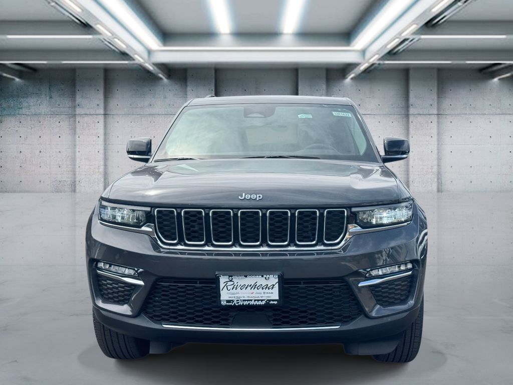 2022 Jeep Grand Cherokee Limited photo 4